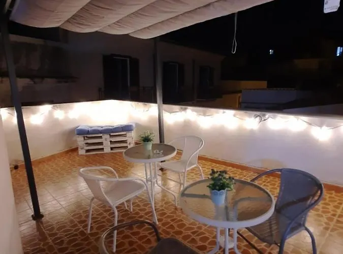 La Terrazza Sul Vicolo 3*